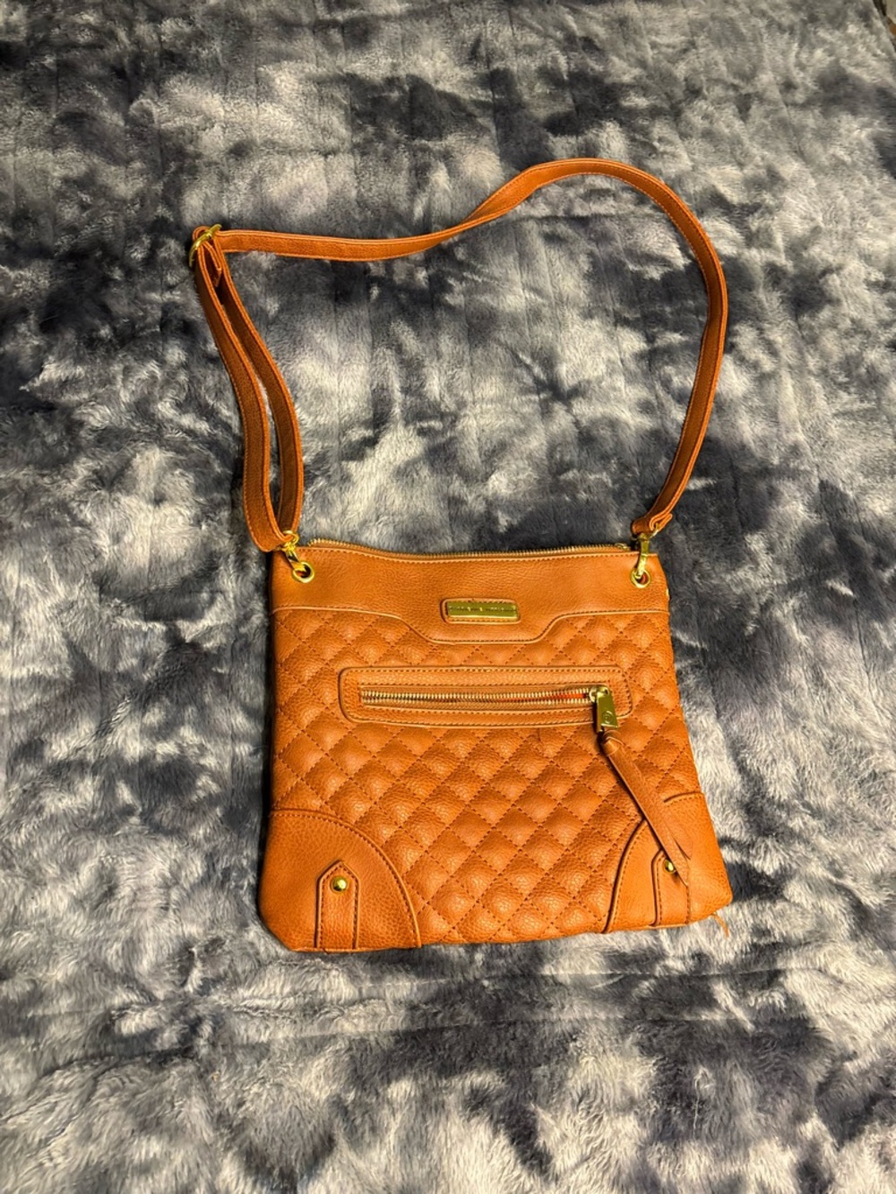 Adrienne Vittadini Quilted Crossbody Bag in Cognac Tan